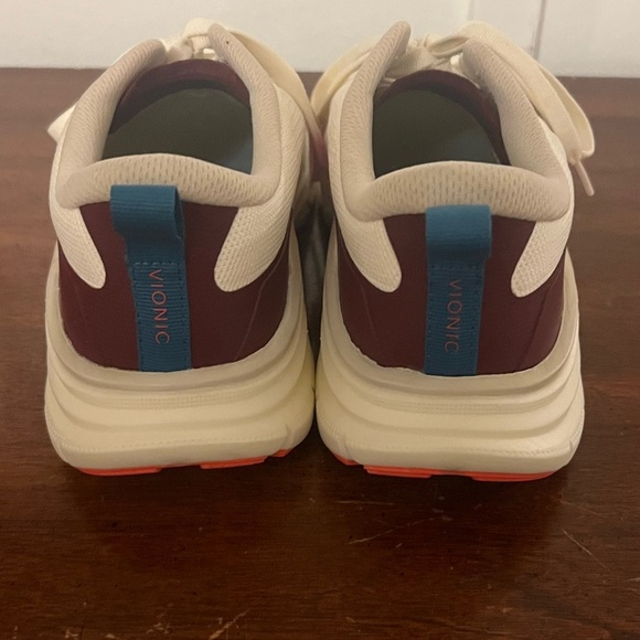 Vionic walk max Cream and Blue Athletic Sneakers size 7.5 - Picture 6 of 7